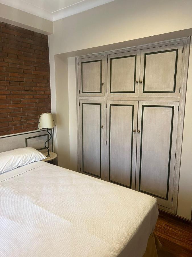 Departamento Centrico Mendoza-Reina Victoria Apartment Bagian luar foto